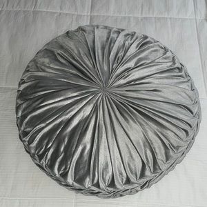 Grey accent pillow